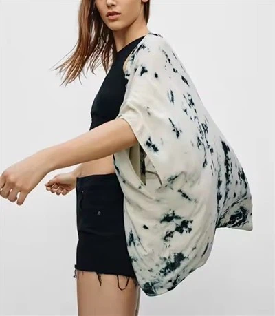 Tištěné velké rukávové ženy kimono